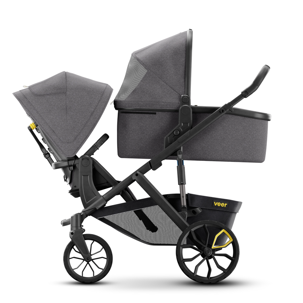 Switch and Roll two-child seating configuration
