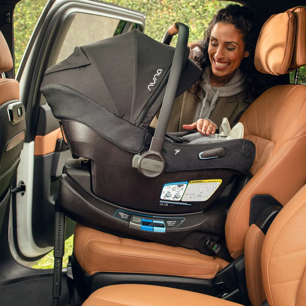 Nuna Pipa Aire RX Infant Car Seat RELX Base Caviar
